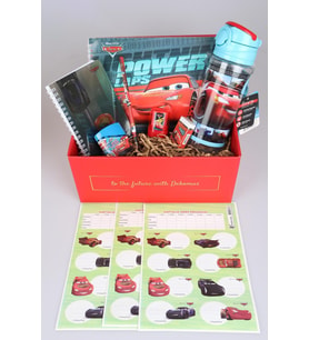 LİSANSLI CARS GIFT BOX 11 PARÇA OKUL ÇANTASI,KALEM ÇANTASI,500 ML MATARA VE KIRTASİYE SETİ