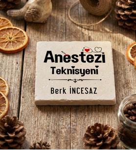 Kişiye Özel Anestezi Teknisyeni Bardak Altlığı Tıp Bayramı Hediyesi (Krem)