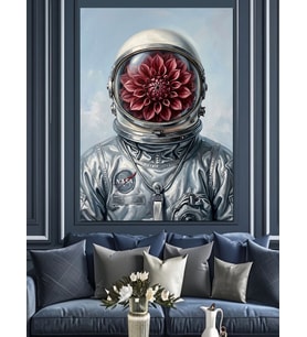 Kask İçinde Çiçek Açan Astronot Dekoratif Kanvas - Mdf Ahşap Tablo