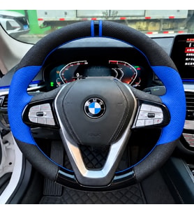 BMW G30 Dikme Direksiyon Kılıfı Delikli Deri Parlak Siyah Mavi Detay Çift Yüzük ve Dikiş 2016-2023