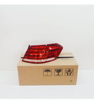 Stop Lambası Dıs Sag Mercedes 212 E Class Bm 2013-2016 (Oem No: A2129068802)