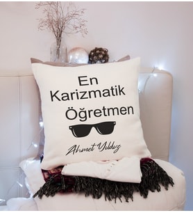 Kişiye Özel En Karizmatik Öğretmen Tasarımlı Yastık