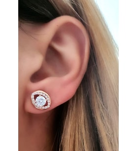 Pırlanta ışıltısında swarovski taşlı gümüş rose tek taş küpe