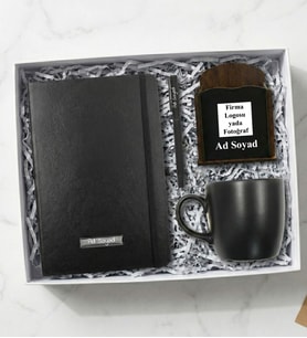 Kişiye Özel Ahşap Kalemlik & Siyah Defter & Roller Kalem & Siyah Kupa Hediye Seti