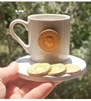 Altınlı fincan modeli altın figürlü temalı tasarım dekoratif hediyelik sunumluk kahve fincanı modeli