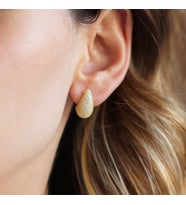 Bottega Mini Damla Taşlı Gold Kaplama Gümüş Küpe