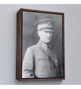 Çerçeveli Atatürk Portre Tablosu Mustafa Kemal Atatürk Dikdörtgen Dekoratif Kanvas Tablo (Beyaz)