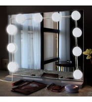 SHETHINK LED AYARLANABİLİR MAKYAJ LAMBASI SH-35