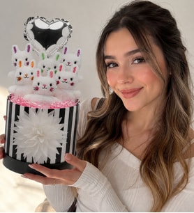 Hello Kitty Temalı Kalp Balonlu Özel Tasarım Ayıcık Buketi Sevgiliye Kıza Arkadaşa Hediye Doğum Günü Hediyesi