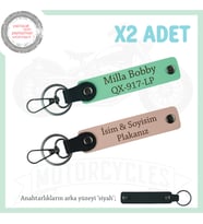 Hediye Arayanlara Profesyonel Çözüm – 2’li Deri Anahtarlık Plaka & İsim Yazılı, Yavruağzı-Yeşil-Syh