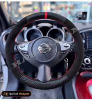 Nissan Micra K13 Dikme Direksiyon Kılıfı Alcantara Süet Mat Karbon Kırmızı Yüzük ve Dikiş Tekna-Match-Çift Tarafı Tuşlu 2013-2017