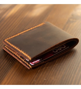 Kişiye İsme Özel Bifold Klasik Deri Cüzdan Camel