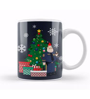 Chief Randall Crawford Around The Christmas Tree Kupa Bardak Porselen