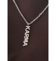 Gümüş Renkli Zirkon Taşlı Karma Yazılı Kolye