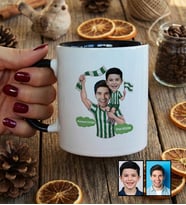 Kişiye Özel Karikatürlü Yeşil Beyaz Baba Oğul Kupa Bardak Babalar Günü Hediyesi
