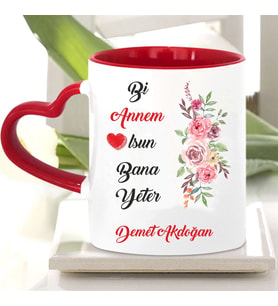 Anneler Gününe Özel Kişiye Özel İsim Baskılı Kalpli Kupa