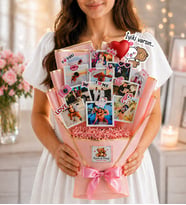 İyi Ki Varsın Tasarımlı -12 Fotoğraflı Şık Anı Buketi – Kalpli Balon & Çubuk Stickerlı - Kişiye Özel Çiçek Buketi Sevgiliye -Arkadaşa- Yeni Doğan Bebek Hediyeleri Root&Hug