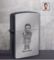 Kişiye Özel Yılbaşı Erkek Karikatürlü Siyah Benzinli Çakmak Model-14