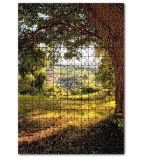 Cakapuzzle Koyu Gölgeli Ağaç ve Arkaplanda Tepeler Puzzle Yapboz MDF (Ahşap) (120 Parça)