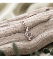 Gümüş Sol Anahtarı Kolye Ucu 925 Ayar Gümüş Sol Anahtarı Figürlü Unisex Kolye Ucu Nota Kolye Müzik Kolye