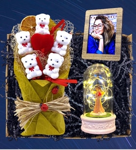 Kişiye Özel Fotoğraflı Ayıcıklar Buketi & Led Işıklı Şans Melekli Fanus  HARDAL