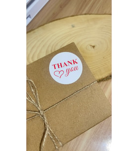 Thank You Kalpli Kırmızı Yazılı Yuvarlak Yapışkanlı Etiket 3x3 cm 150 Adet