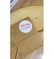 Thank You Kalpli Kırmızı Yazılı Yuvarlak Yapışkanlı Etiket 3x3 cm 150 Adet
