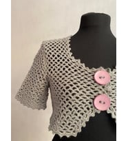 lindeko gri düğme toka detaylı örgü crop bluz yelek