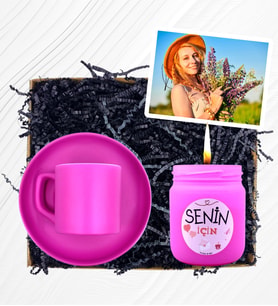 Renkli  100ml Türk Kahvesi Fincanı, Kokulu Cam Mum ve Fotoğraflı Hediye Seti (Pembe)
