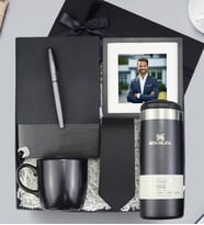 Stanley Termos & Defter & Çerçeve & Kalem & Kupa & Kravat Premium Hediye Seti