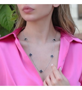İkonik Alhambra Modeli Siyah Mine İşli Gümüş Kolye