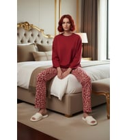 Kadın Leopar Desenli Polar Pijama Takımı Fonksiyonel Dayanıklı Kaliteli Konforlu Estetik Şık