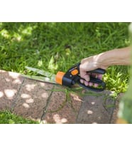 Fiskars 113680 Servo-System Çim Makası
