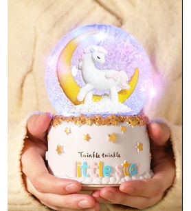 Sevgiliye Hediye Seni Düşünmek Unicorn Püskürtmeli Büyük Boy Müzikli Işıklı Kar Küresi