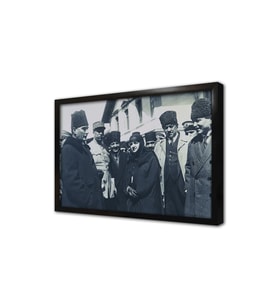 Atatürk Latife Hanımla Adanada Çerçeveli Mdf Tablo