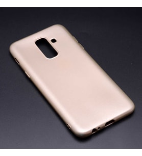 Samsung Galaxy J8 Uyumlu Kılıf Zore Premier Silikon Kapak (Mürdüm)