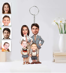 Kişiye Özel 4 kişilik Aile Ahşap Anahtarlık-61