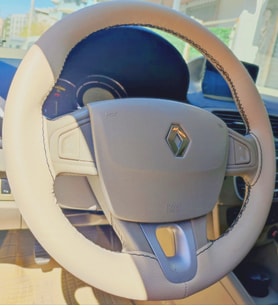 DİKİŞLİ DİREKSİYON KILIFI BEJ DERİ SİYAH DİKİŞLİ RENAULT FLUENCE İÇİN