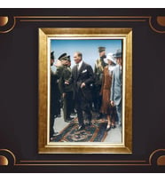 Özel Seri Paspartulu Çerçeveli Atatürk Tablo l792 (Gold)