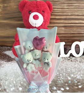 Premium 35 cm Peluş Ayı ve Kalp Balonlu Romantik Pembe Peluş Ayıcık Buketi (Kırmızı)