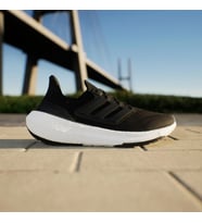 adidas Ultraboost Light Erkek Siyah Koşu Ayakkabısı