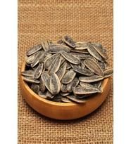 Tuzlu Siyah Ay Çekirdeği Kavrulmuş  1 KG