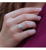 Halo 0,84 Karat Tek Taş Model Sky Diamond Yüzük