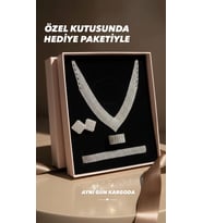 Özel Kutusunda Hediye Paketiyle Areti Gümüş Kaplama  Takı Seti Kolye Küpe Hediye Set Düğün Nişan Söz Nikah Takı Seti (Beyaz Gümüş)