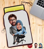 BK Gift Kişiye Özel Sevgililer Karikatürlü Taşınabilir Koruyucu Tablet Kılıfı & Organizer Çanta - Bordo-59