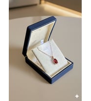 (PREMIUM IŞIKLI KUTULU) 925 Ayar Gümüş Elips Kolye (Kırmızı)