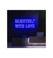 INJECTED WITH LOVE Yazılı ve Şekilli Neon Tabela