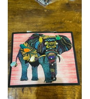 3 BOYUTLU KABARTMA PUL PAYETLİ ZİRKON TAŞLI FİL ARMA DİKİŞ APLİKE 24X20 CM