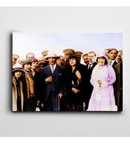 Atatürk ve Türk Kadınları Kanvas Tablo