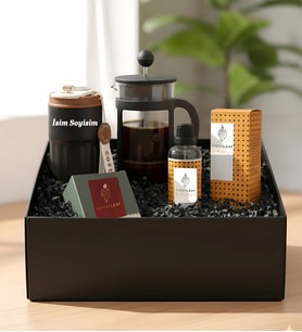 Kişiye Özel Premium İsimli Premium Kahve Severler Hediye Kutusu - French Press & Termos Seti Filtre Kahve Ve Aromatik Kolonya